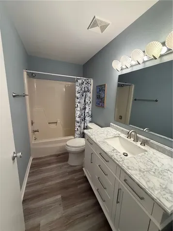 99 Spring Lake Drive Vero Beach FL 32962
