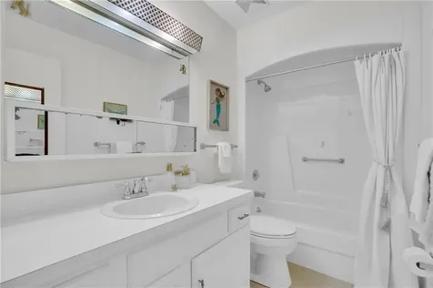 6 Vista Palm Lane Vero Beach FL 32962