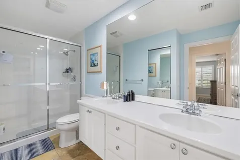 4944 Corsica Square Vero Beach FL 32967