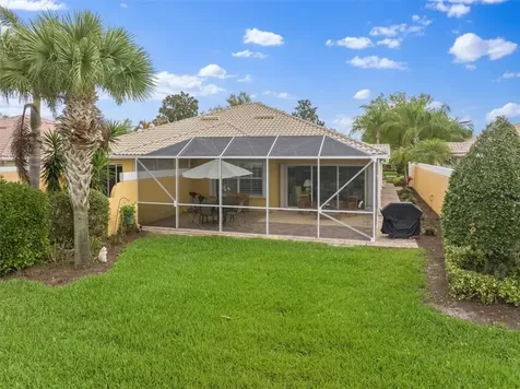 4944 Corsica Square Vero Beach FL 32967