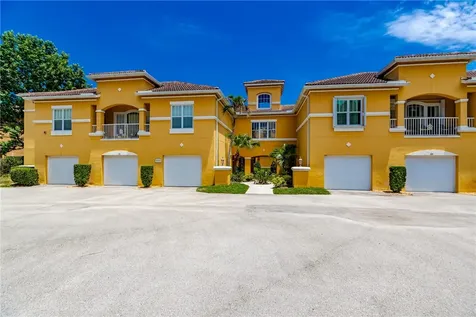 5045 Fairways Circle Vero Beach FL 32967