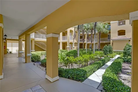 5045 Fairways Circle Vero Beach FL 32967