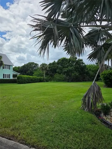 6385 Tropical Way Vero Beach FL 32967
