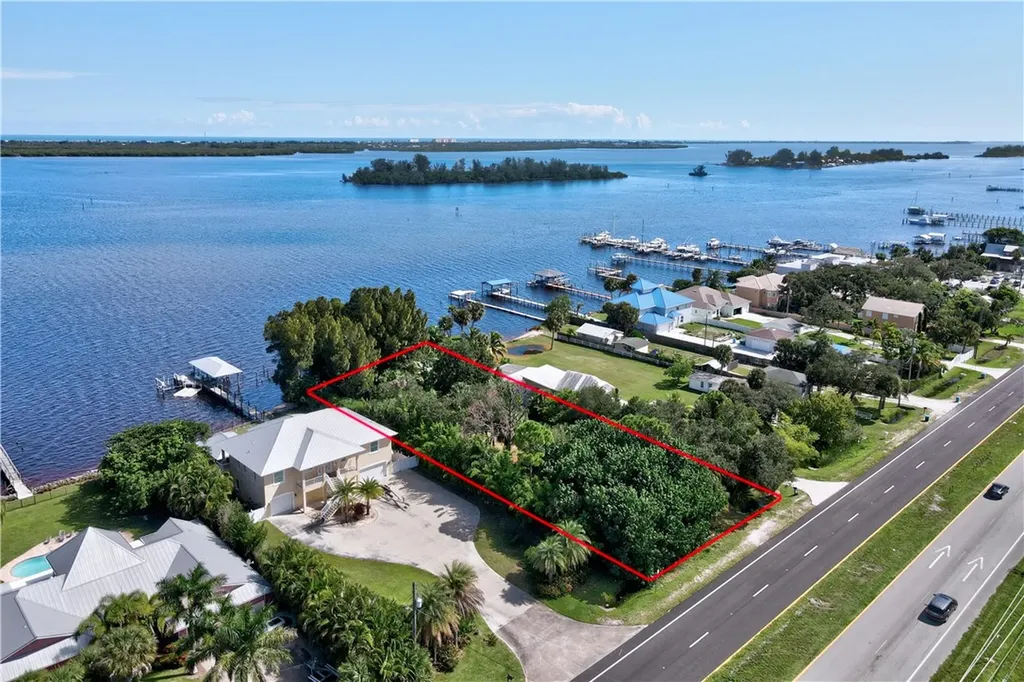 5073 S Us Highway 1 Grant Valkaria FL 32949