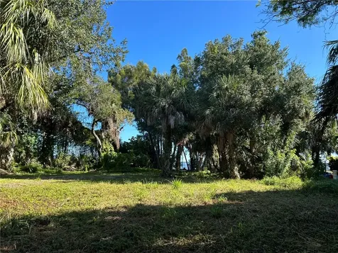5073 S Us Highway 1 Grant Valkaria FL 32949