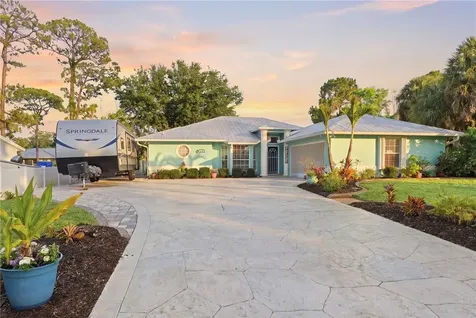 677 Wimbrow Drive Sebastian FL 32958