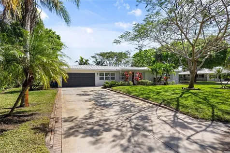 2506 Fairway Drive Vero Beach FL 32960