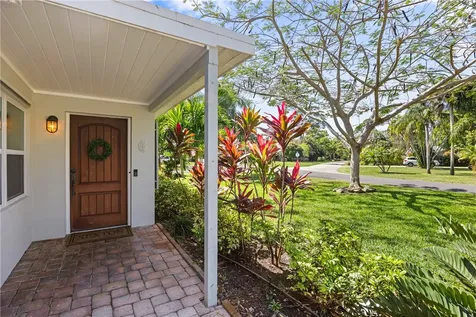 2506 Fairway Drive Vero Beach FL 32960