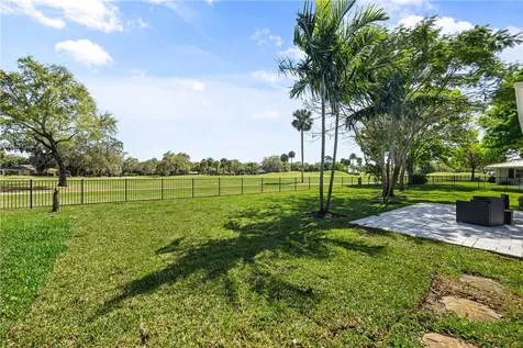 2506 Fairway Drive Vero Beach FL 32960