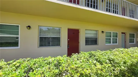 23 Vista Gardens Trail Vero Beach FL 32962