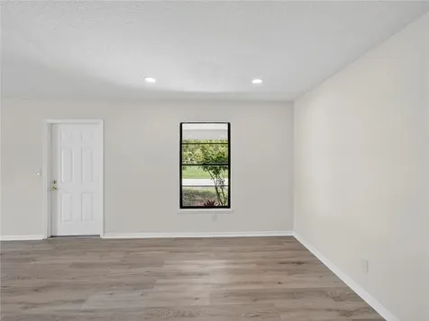 2575 1st Place Vero Beach FL 32962