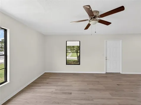 2575 1st Place Vero Beach FL 32962