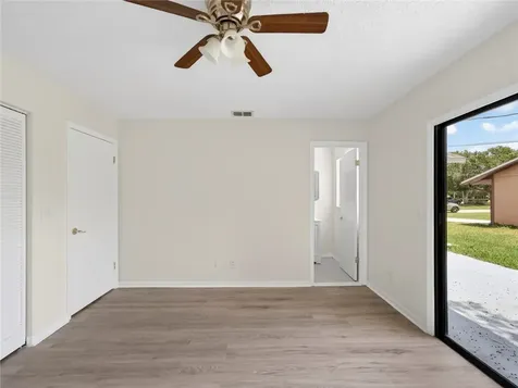 2575 1st Place Vero Beach FL 32962