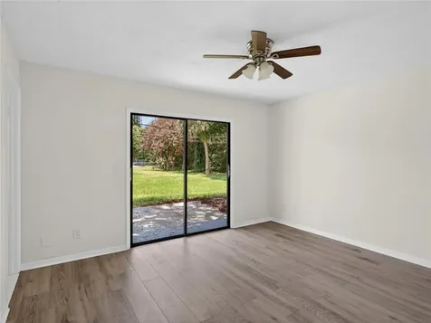 2575 1st Place Vero Beach FL 32962