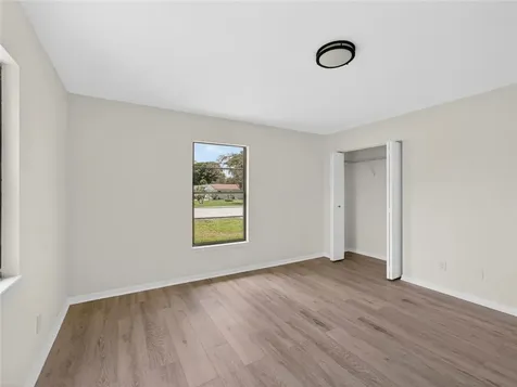 2575 1st Place Vero Beach FL 32962
