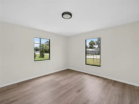 2575 1st Place Vero Beach FL 32962