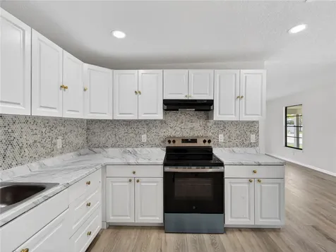 2575 1st Place Vero Beach FL 32962