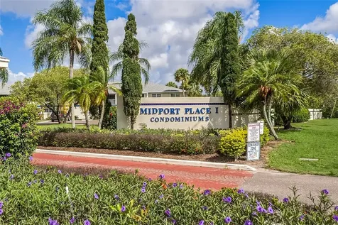 1507 SE Royal Green Circle Port St Lucie FL 34952