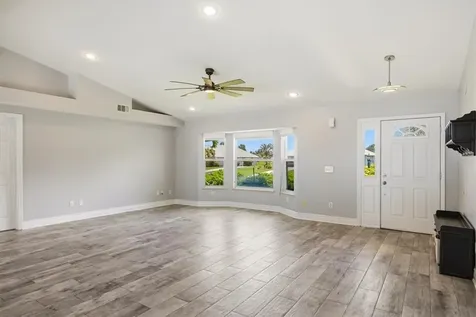 6411 55th Square Vero Beach FL 32967