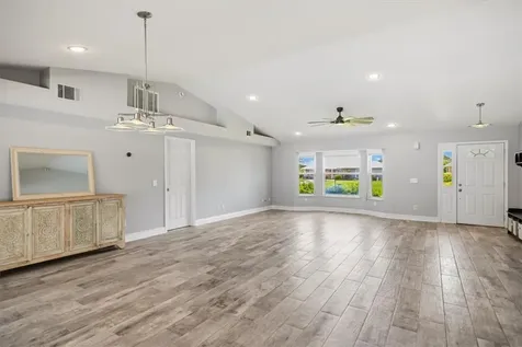 6411 55th Square Vero Beach FL 32967
