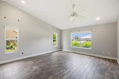 6411 55th Square Vero Beach FL 32967