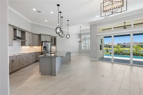 5804 Lake Pine Road Vero Beach FL 32967