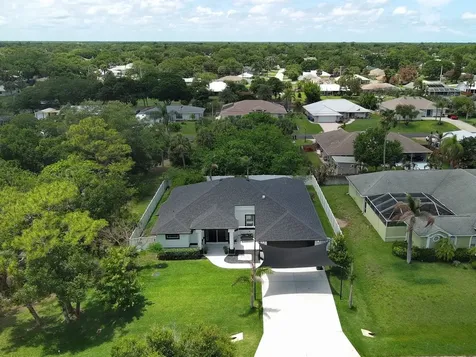 431 Midvale Terrace Sebastian FL 32958