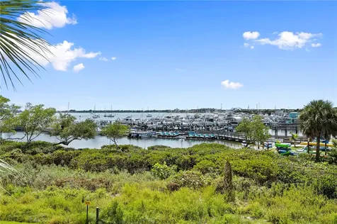 34 Harbour Isle Drive W Fort Pierce FL 34949