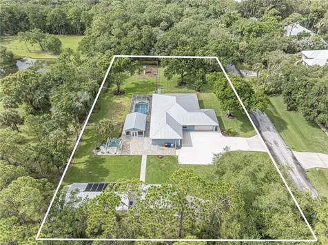 4220 70th Avenue Vero Beach FL 32967