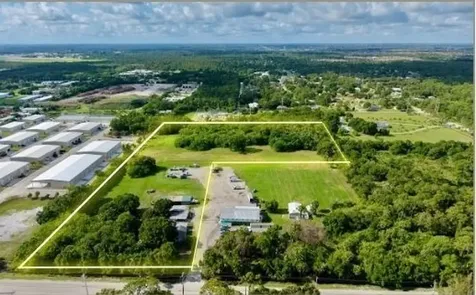 5435 45th Street Vero Beach FL 32967