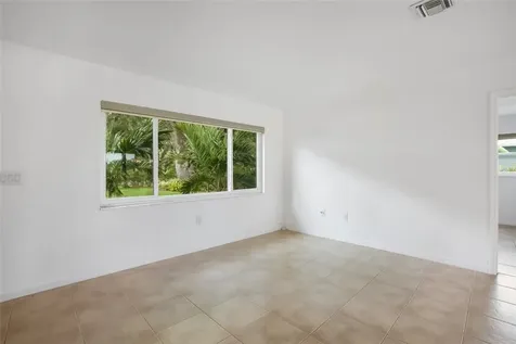1046 29th Street Vero Beach FL 32960