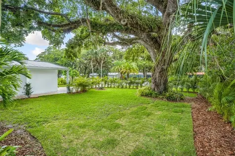1046 29th Street Vero Beach FL 32960