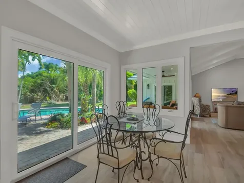 1790 Coral Way N Vero Beach FL 32963