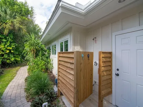 1790 Coral Way N Vero Beach FL 32963