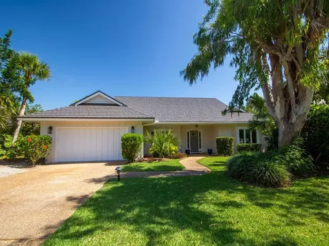 1790 Coral Way N Vero Beach FL 32963