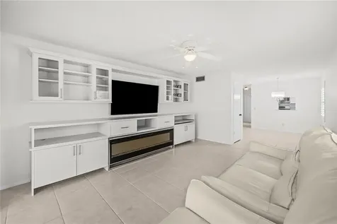15 Vista Gardens Trail Vero Beach FL 32962