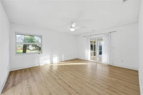 1048 Admirals Walk Vero Beach FL 32963