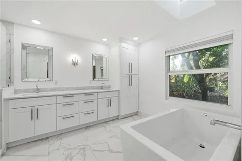 1048 Admirals Walk Vero Beach FL 32963