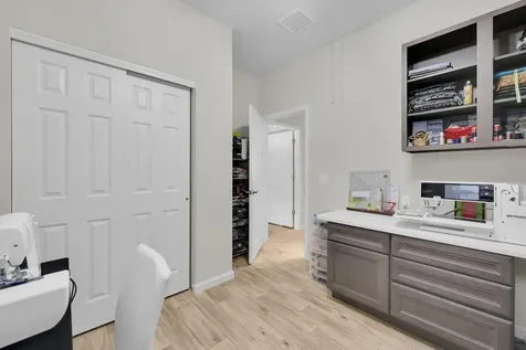 5040 Pendelton Square Vero Beach FL 32967