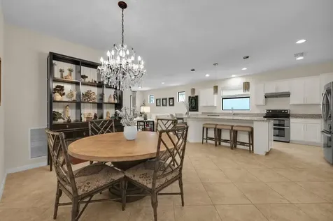 5040 Pendelton Square Vero Beach FL 32967