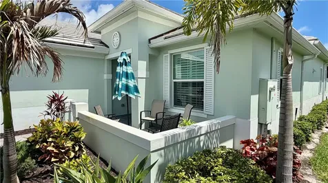 1330 Saint Catherines Circle Vero Beach FL 32967