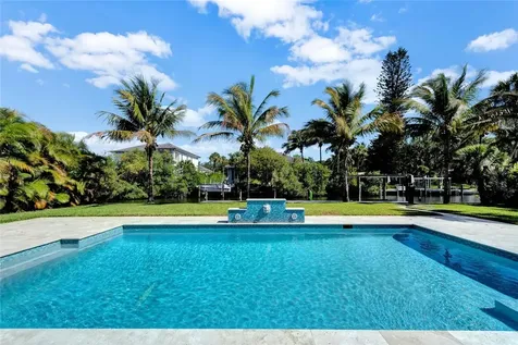 537 E Causeway Boulevard Vero Beach FL 32963