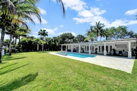 537 E Causeway Boulevard Vero Beach FL 32963