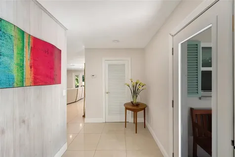 537 E Causeway Boulevard Vero Beach FL 32963