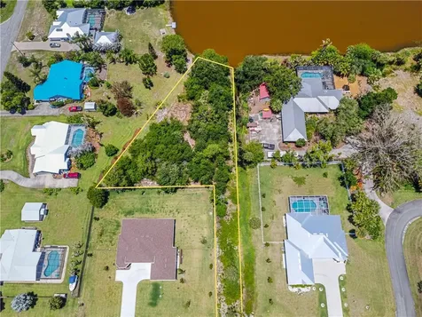 759 S Fischer Circle Sebastian FL 32958