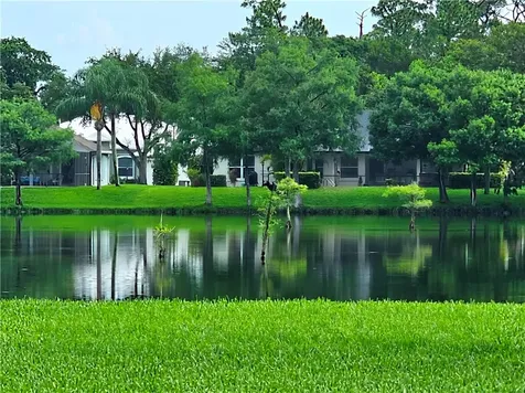 4927 5th Manor Vero Beach FL 32968