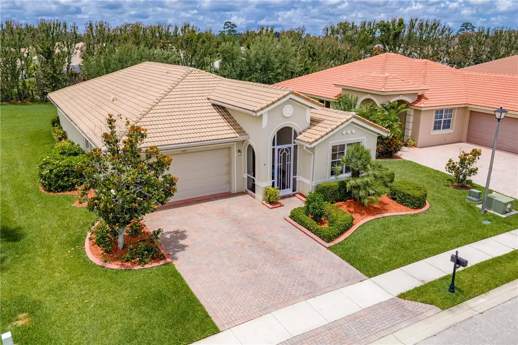 3189 Astor Avenue Vero Beach FL 32966