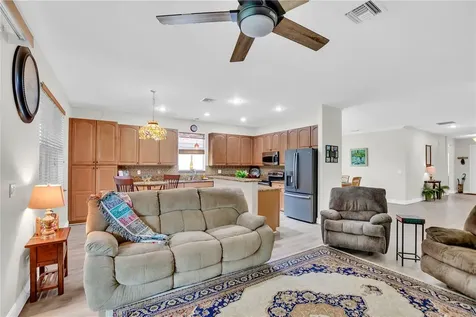 3189 Astor Avenue Vero Beach FL 32966