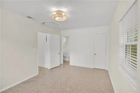 2359 De Soto Avenue Vero Beach FL 32960