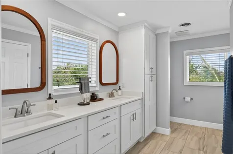 1000 Sunrise Terrace Vero Beach FL 32963
